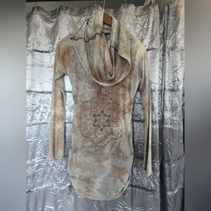 Sew Much Love Cowl Neck Alignment Tunic Size Small